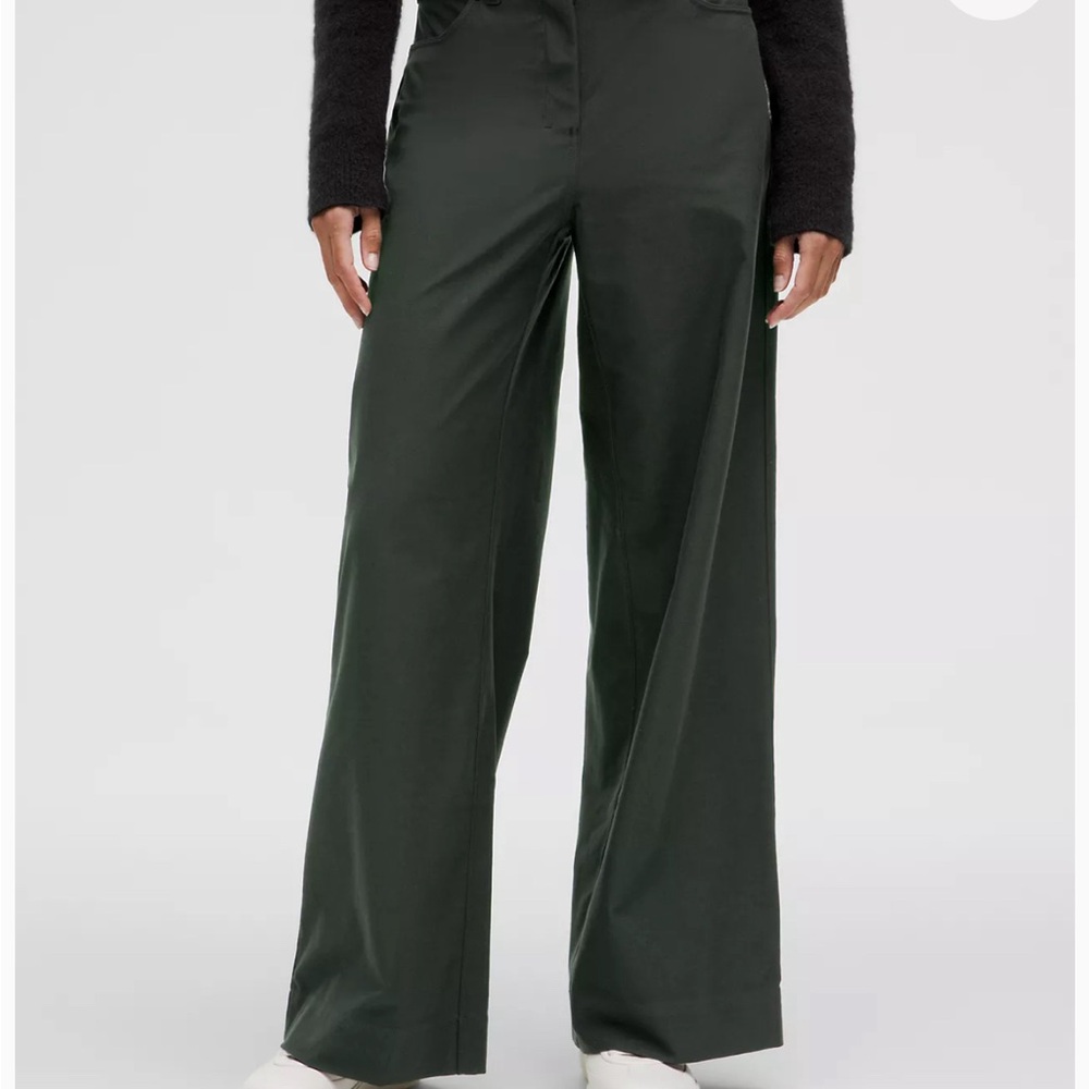 Lululemon City Sleek Wide Leg pant, black size 27